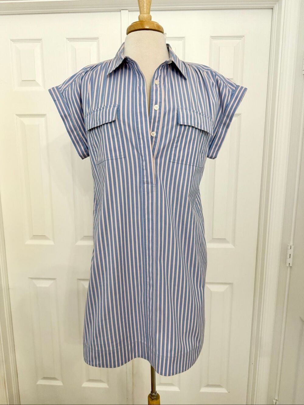Vineyard Vines Women's Poplin Utility Margo Shirtdress in Ava Stripe Medium